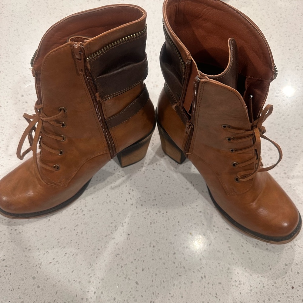 Brown boots